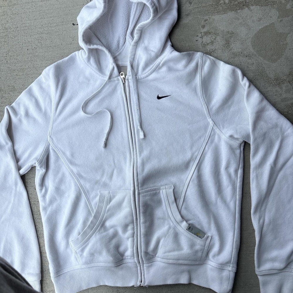 Nike Women's White Hoodie Jacket